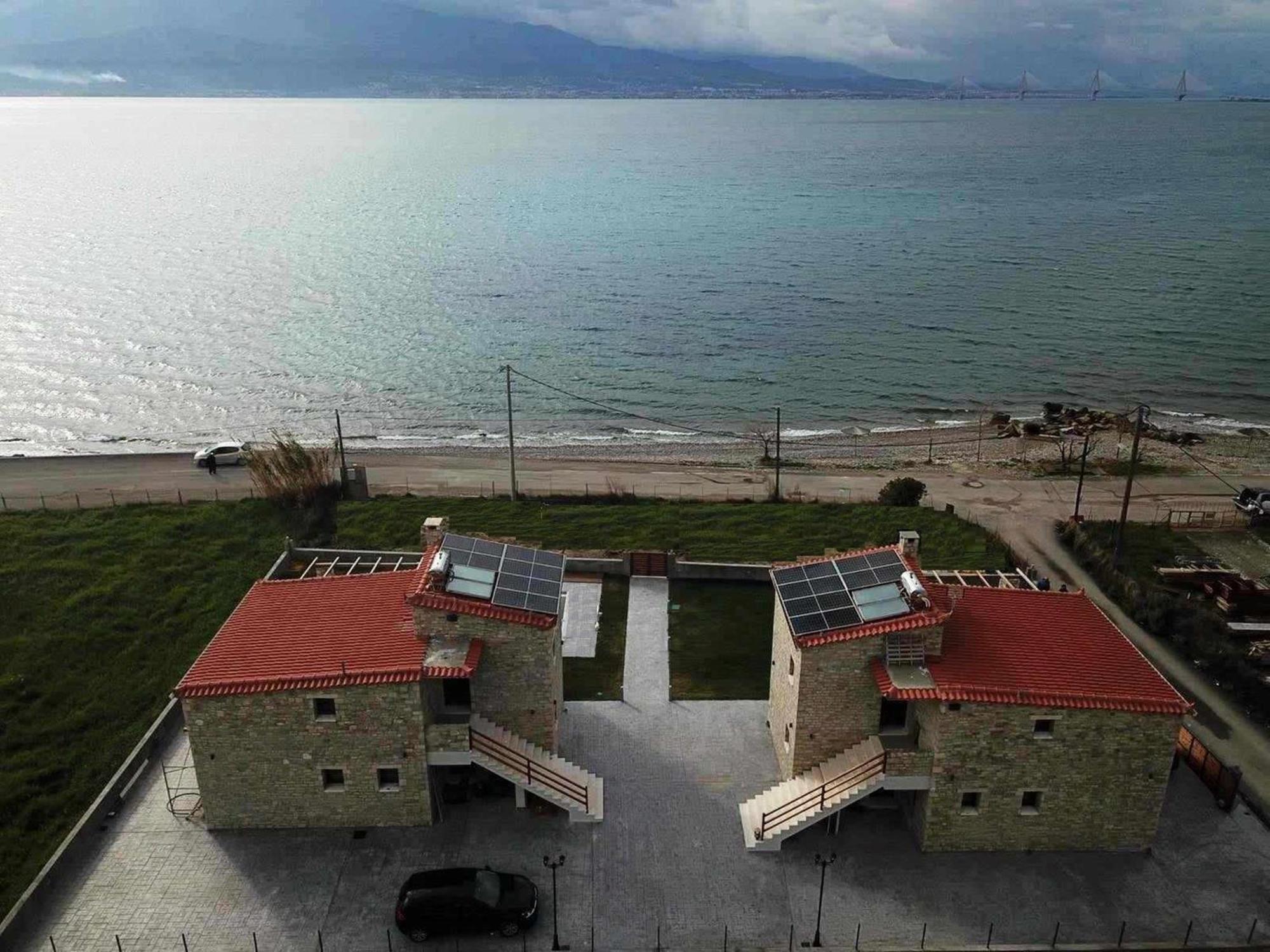 Santa Domenica Nafpaktos - Rooms And Apartments By The Sea Esterno foto