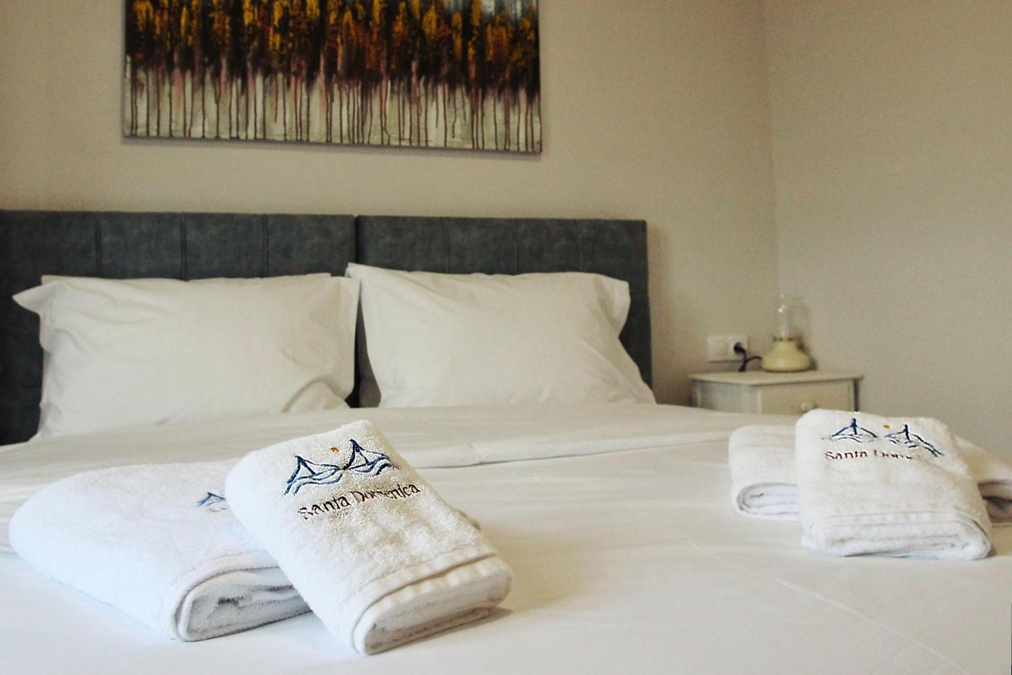 Santa Domenica Nafpaktos - Rooms And Apartments By The Sea Esterno foto